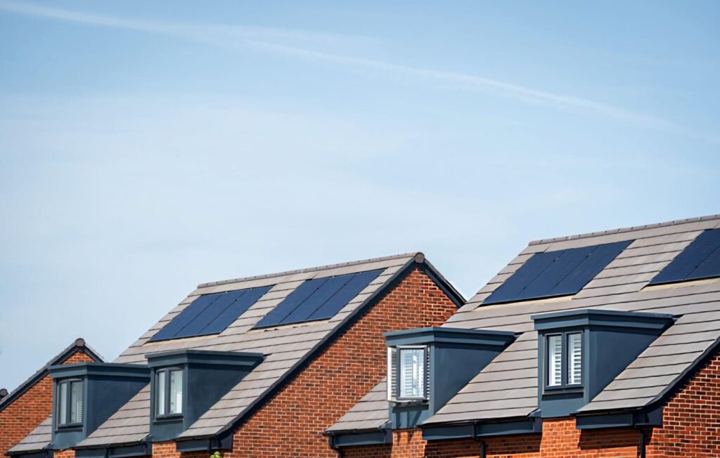 pv panels cost in UK in 2026